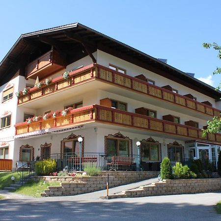 Hotel Garni Waldhof - Wohlfühlen am Lech Stanzach Exterior foto